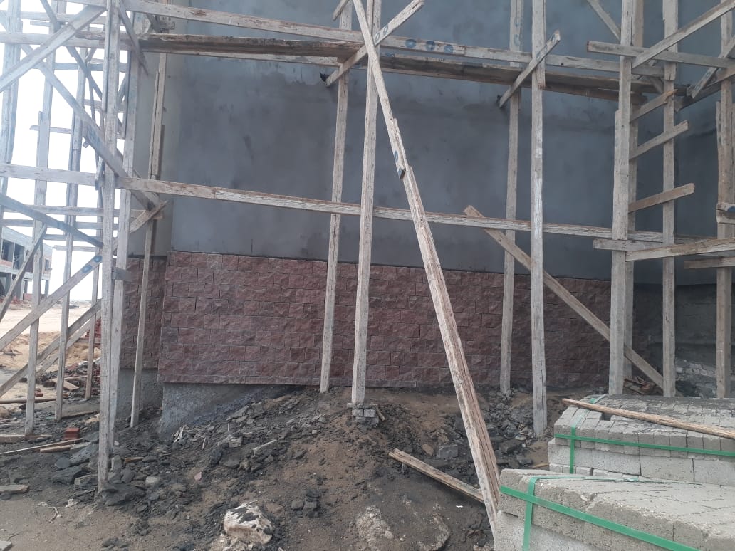 الانشاءات و التجديدات