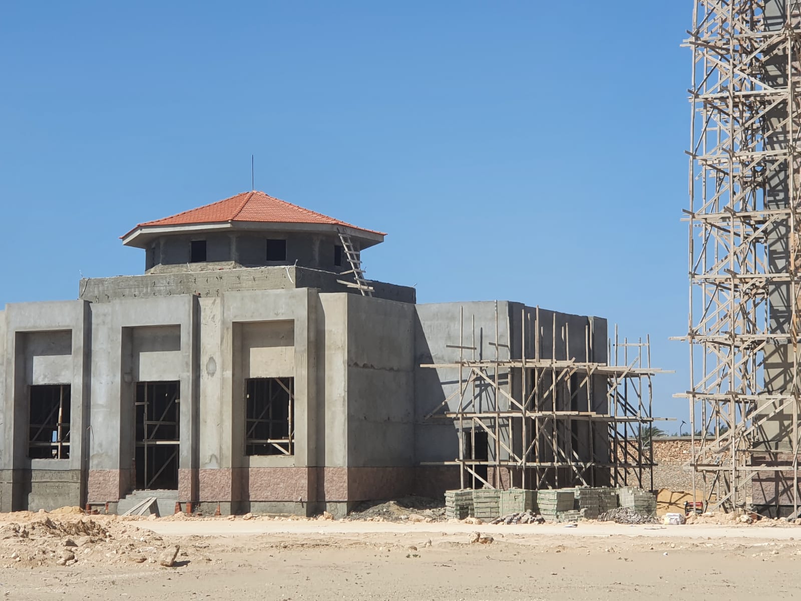 الانشاءات و التجديدات